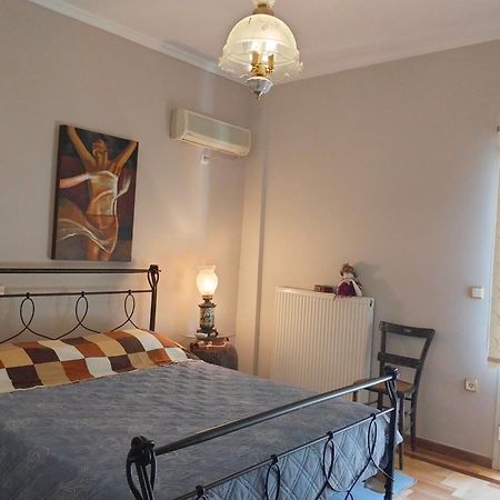 The Nearest Apt To The Airport Артеміда Екстер'єр фото